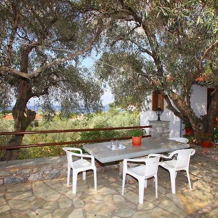 게스트하우스 Kastri Panormos (Skopelos)